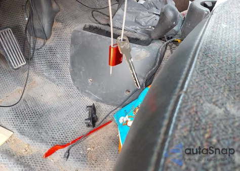 2003 Chevrolet Silverado 1500 из США, поврежденный, VIN 1GCEK19V23Z291069